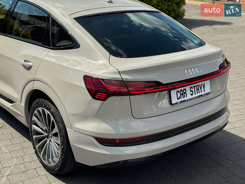 Внедорожник / Кроссовер Audi e-tron Sportback 2020 в Стрые