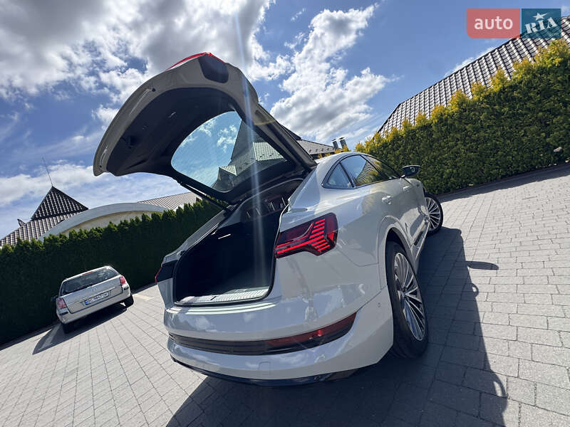 Внедорожник / Кроссовер Audi e-tron Sportback 2020 в Стрые