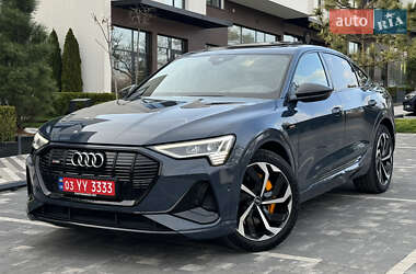 Позашляховик / Кросовер Audi e-tron Sportback 2022 в Мукачевому