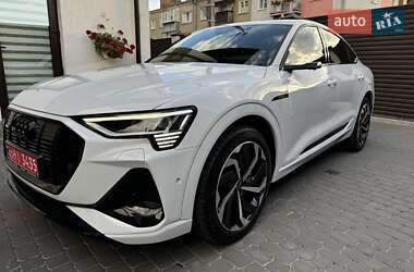 Внедорожник / Кроссовер Audi e-tron Sportback 2022 в 