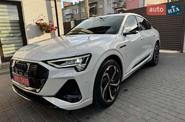 Внедорожник / Кроссовер Audi e-tron Sportback 2022 в 