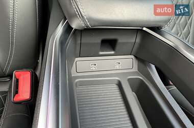 Внедорожник / Кроссовер Audi e-tron Sportback 2022 в 