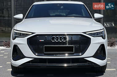 Внедорожник / Кроссовер Audi e-tron Sportback 2020 в 