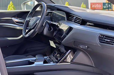 Внедорожник / Кроссовер Audi e-tron Sportback 2020 в 