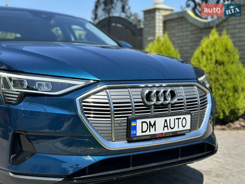Позашляховик / Кросовер Audi e-tron Sportback 2021 в Тернополі
