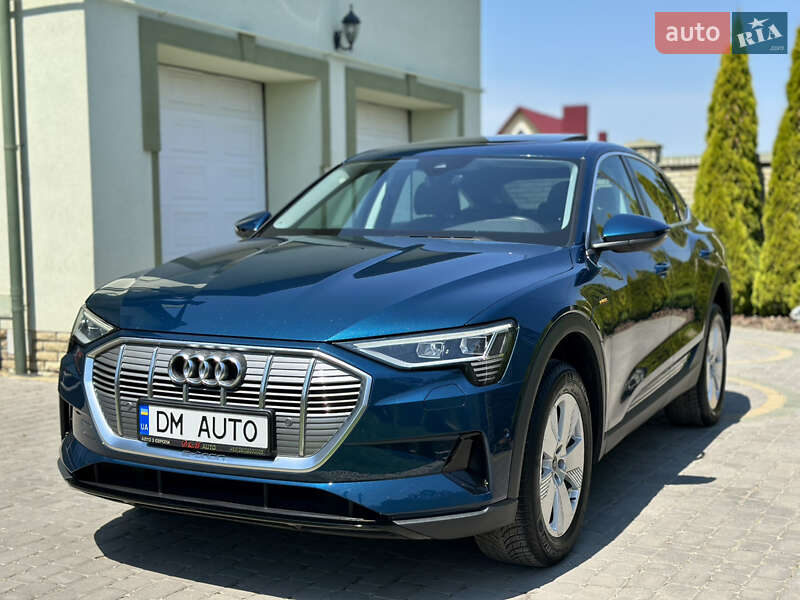 Позашляховик / Кросовер Audi e-tron Sportback 2021 в Тернополі