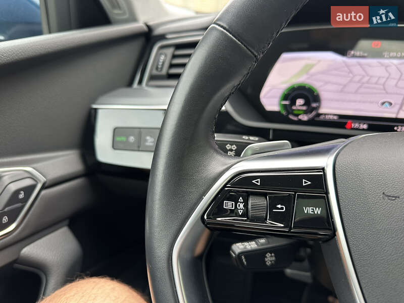 Позашляховик / Кросовер Audi e-tron Sportback 2021 в Тернополі
