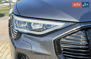Внедорожник / Кроссовер Audi e-tron Sportback 2020 в 