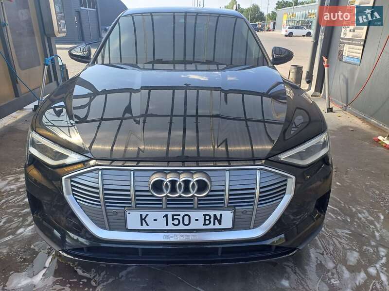 Внедорожник / Кроссовер Audi e-tron Sportback 2020 в Днепре