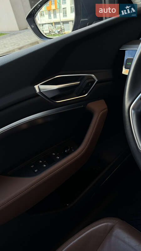 Внедорожник / Кроссовер Audi e-tron Sportback 2021 в Ивано-Франковске фото 29 Внедорожник / Кроссовер Audi e-tron Sportback 2021 в Ивано-Франковске