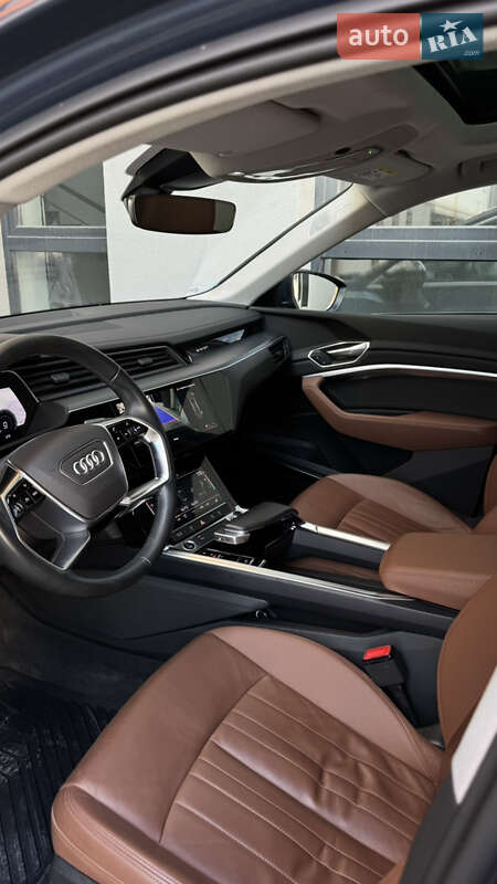 Внедорожник / Кроссовер Audi e-tron Sportback 2021 в Ивано-Франковске фото 41 Внедорожник / Кроссовер Audi e-tron Sportback 2021 в Ивано-Франковске