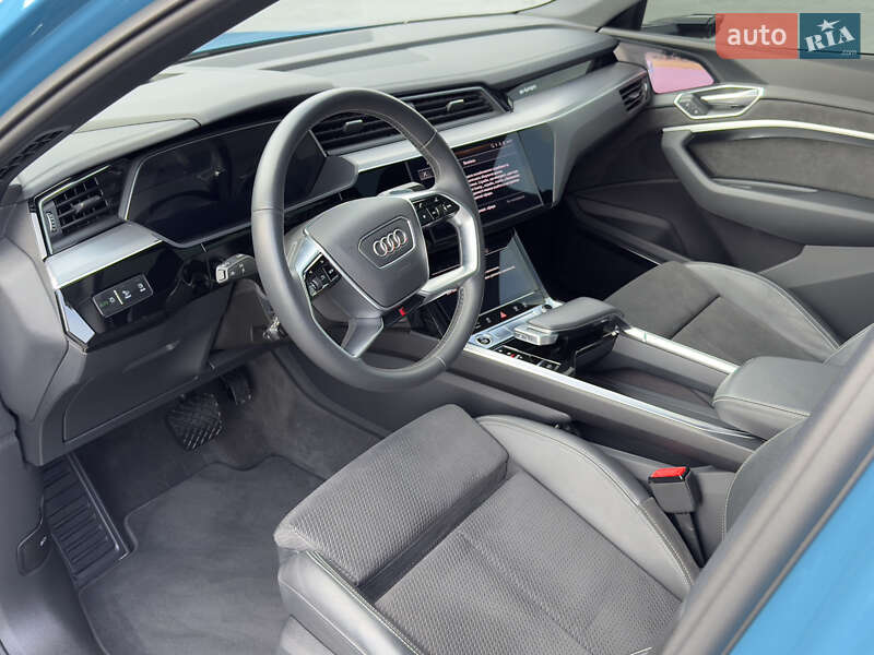 Внедорожник / Кроссовер Audi e-tron Sportback 2020 в Черновцах