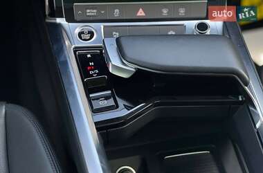 Внедорожник / Кроссовер Audi e-tron Sportback 2021 в 