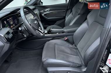 Внедорожник / Кроссовер Audi e-tron Sportback 2021 в 