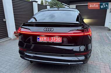 Внедорожник / Кроссовер Audi e-tron Sportback 2021 в 
