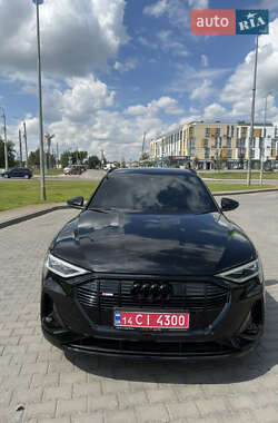 Внедорожник / Кроссовер Audi e-tron Sportback 2023 в 