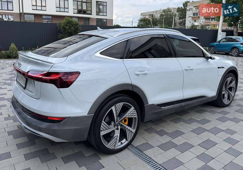 Внедорожник / Кроссовер Audi e-tron Sportback 2022 в Мукачево