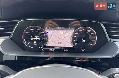 Внедорожник / Кроссовер Audi e-tron Sportback 2022 в 
