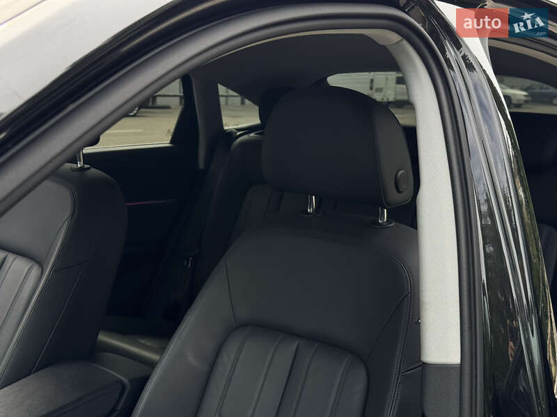 Внедорожник / Кроссовер Audi e-tron Sportback 2021 в Киеве