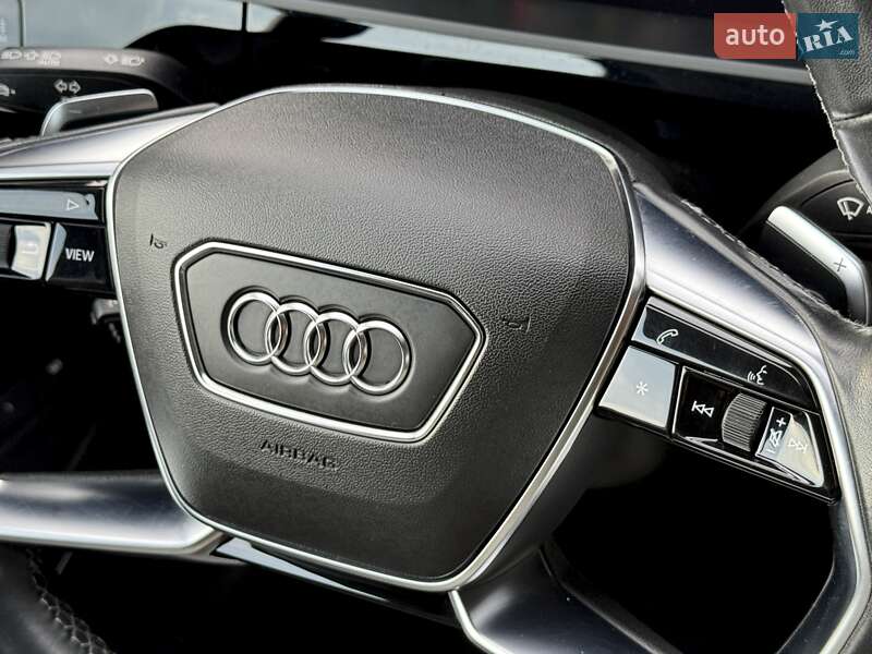 Внедорожник / Кроссовер Audi e-tron Sportback 2021 в Киеве