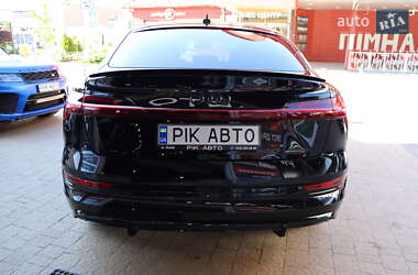 Позашляховик / Кросовер Audi e-tron Sportback 2022 в Львові