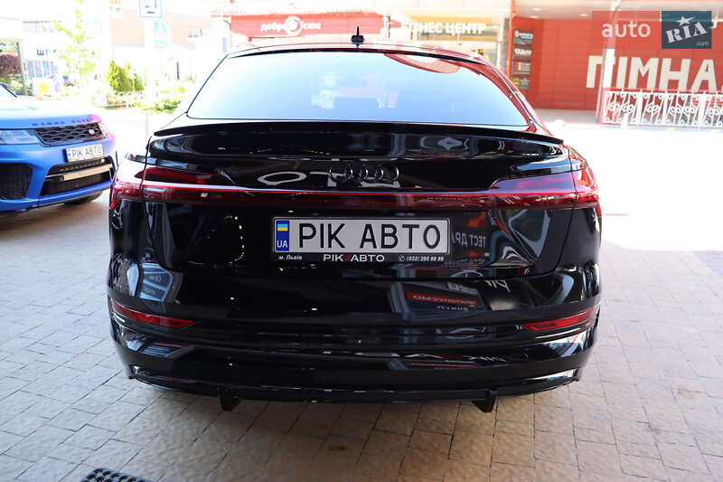 Внедорожник / Кроссовер Audi e-tron Sportback 2022 в Львове