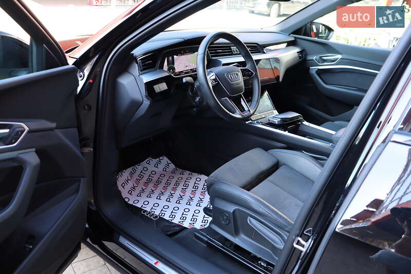 Внедорожник / Кроссовер Audi e-tron Sportback 2022 в Львове