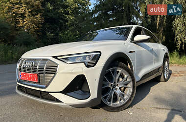 Позашляховик / Кросовер Audi e-tron Sportback 2020 в Дніпрі Позашляховик / Кросовер Audi e-tron Sportback 2020 в Дніпрі