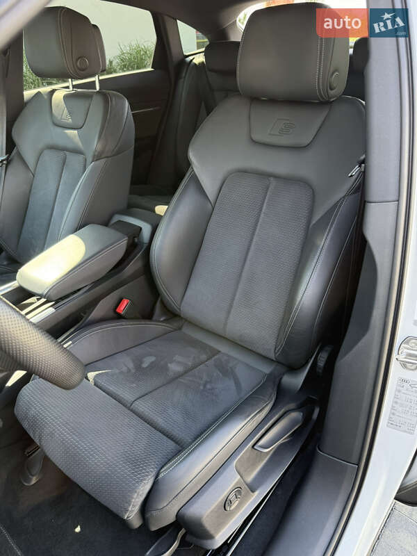 Позашляховик / Кросовер Audi e-tron Sportback 2022 в Луцьку фото 15 Позашляховик / Кросовер Audi e-tron Sportback 2022 в Луцьку