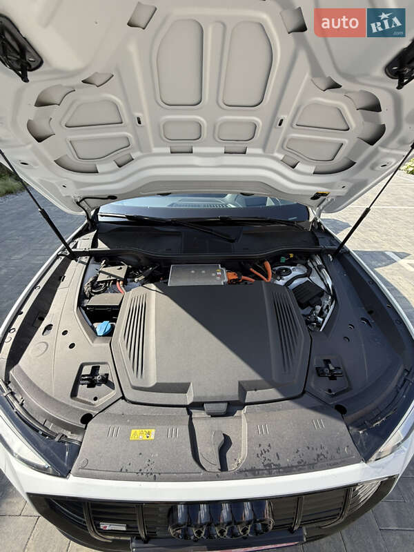Позашляховик / Кросовер Audi e-tron Sportback 2022 в Луцьку фото 26 Позашляховик / Кросовер Audi e-tron Sportback 2022 в Луцьку