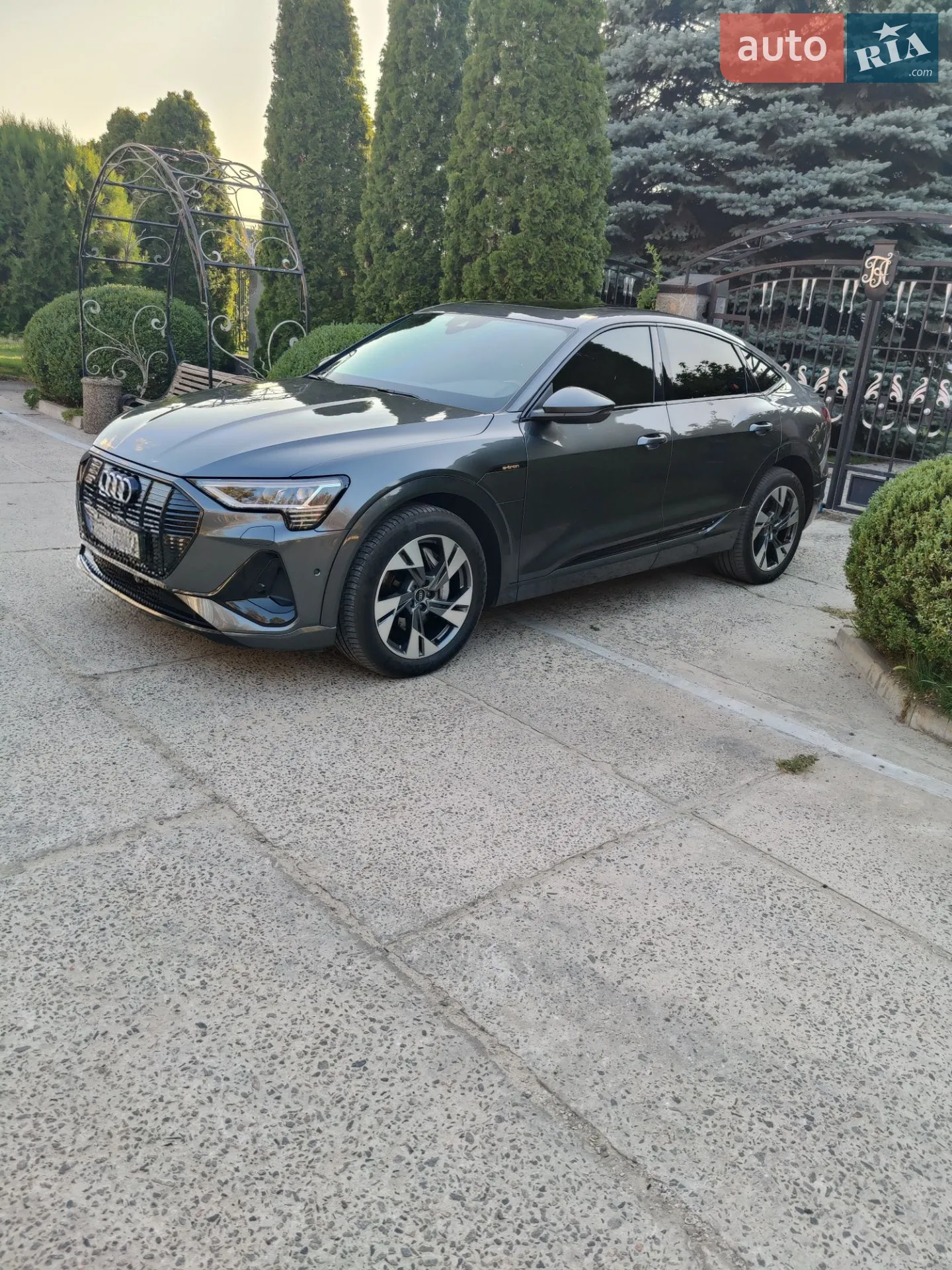 2021 Audi e-tron Sportback - мініатюра 12