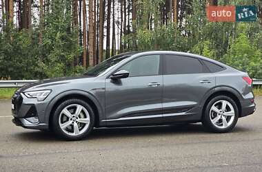 Внедорожник / Кроссовер Audi e-tron Sportback 2020 в 