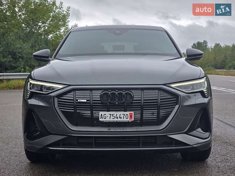 Позашляховик / Кросовер Audi e-tron Sportback 2020 в Ковелі