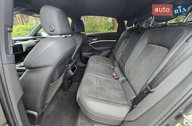 Внедорожник / Кроссовер Audi e-tron Sportback 2020 в 