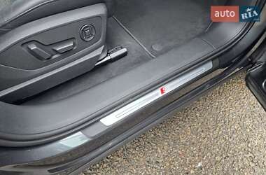 Внедорожник / Кроссовер Audi e-tron Sportback 2020 в 