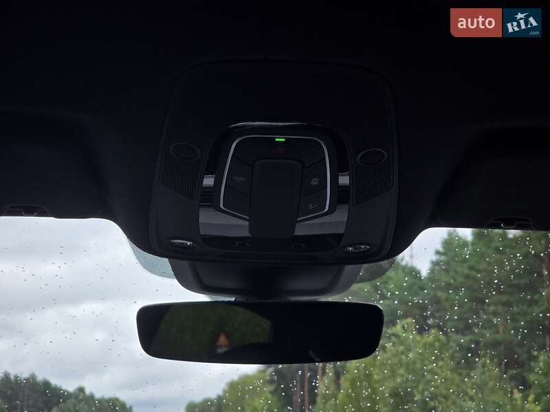 Позашляховик / Кросовер Audi e-tron Sportback 2020 в Ковелі