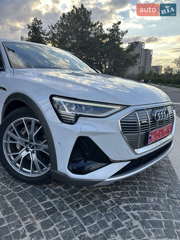 Внедорожник / Кроссовер Audi e-tron Sportback 2020 в Днепре фото 6 Внедорожник / Кроссовер Audi e-tron Sportback 2020 в Днепре