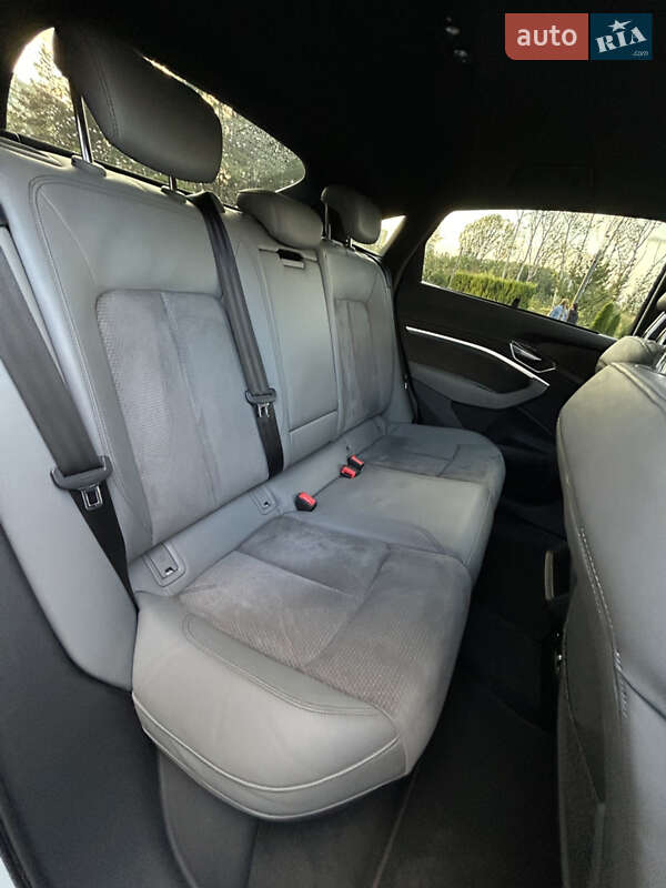 Внедорожник / Кроссовер Audi e-tron Sportback 2020 в Днепре фото 76 Внедорожник / Кроссовер Audi e-tron Sportback 2020 в Днепре