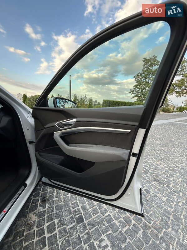 Внедорожник / Кроссовер Audi e-tron Sportback 2020 в Днепре фото 80 Внедорожник / Кроссовер Audi e-tron Sportback 2020 в Днепре