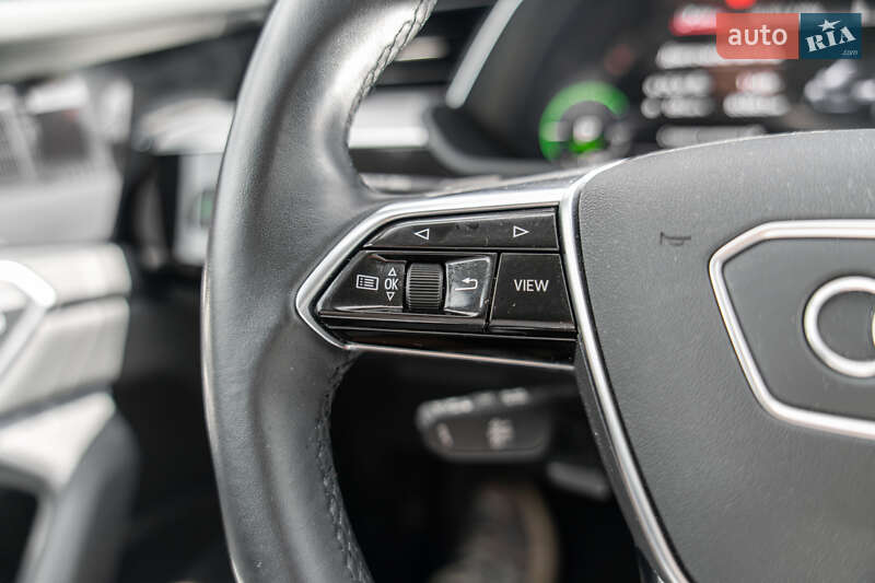 Внедорожник / Кроссовер Audi e-tron Sportback 2022 в Львове