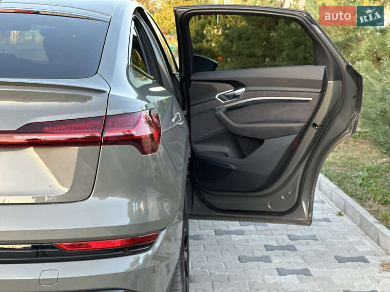 Внедорожник / Кроссовер Audi e-tron Sportback 2022 в Ровно фото 13 Внедорожник / Кроссовер Audi e-tron Sportback 2022 в Ровно