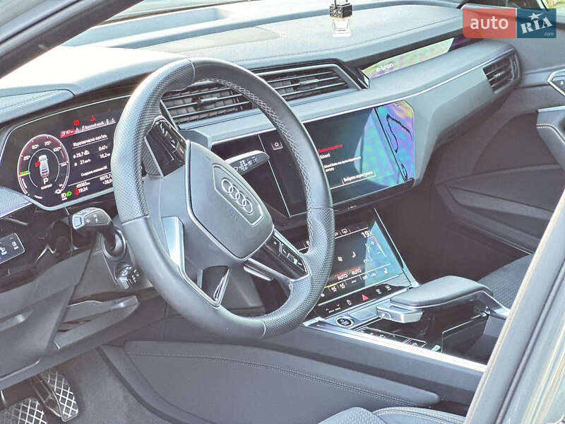 Внедорожник / Кроссовер Audi e-tron Sportback 2022 в Ровно фото 28 Внедорожник / Кроссовер Audi e-tron Sportback 2022 в Ровно