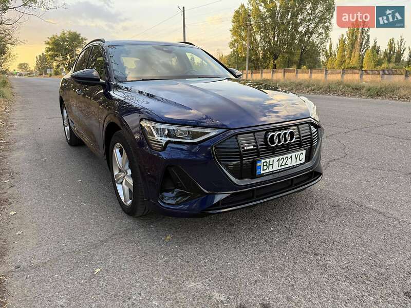 Внедорожник / Кроссовер Audi e-tron Sportback 2020 в Белгороде-Днестровском