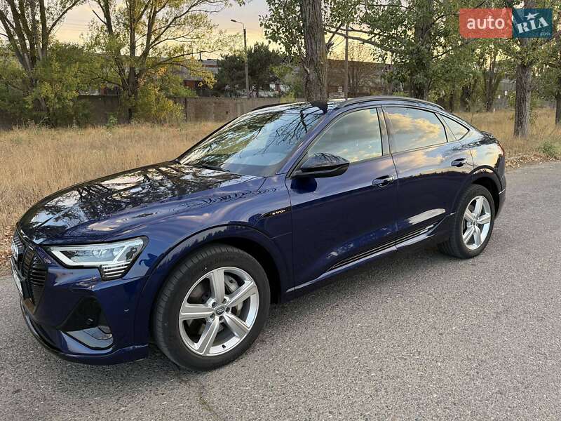 Внедорожник / Кроссовер Audi e-tron Sportback 2020 в Белгороде-Днестровском