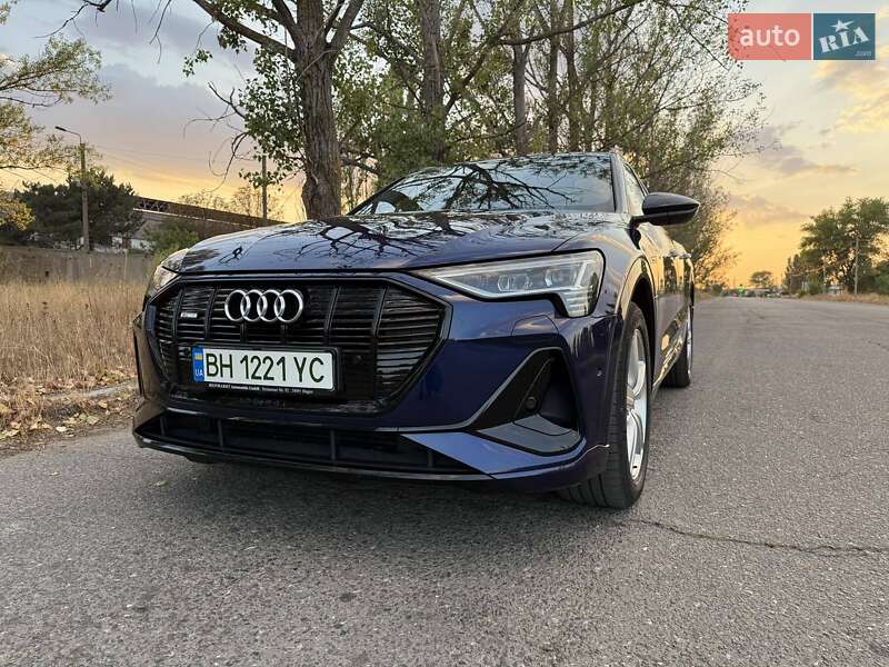 Внедорожник / Кроссовер Audi e-tron Sportback 2020 в Белгороде-Днестровском