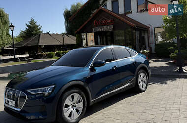 Позашляховик / Кросовер Audi e-tron Sportback 2021 в Івано-Франківську