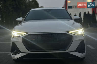 Внедорожник / Кроссовер Audi e-tron Sportback 2022 в 