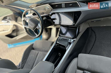 Внедорожник / Кроссовер Audi e-tron Sportback 2020 в 