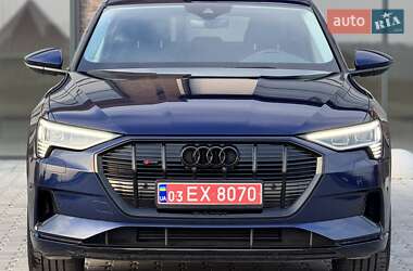 Внедорожник / Кроссовер Audi e-tron Sportback 2021 в 