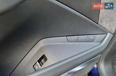 Внедорожник / Кроссовер Audi e-tron Sportback 2021 в 